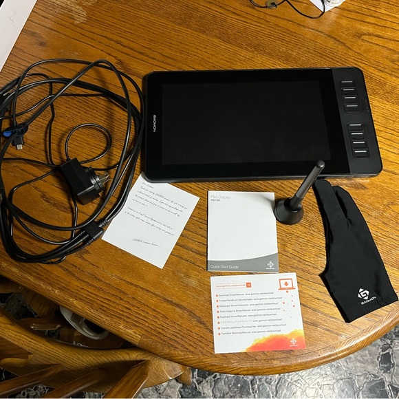 Digital drawing tablet - Picture 3 of 3